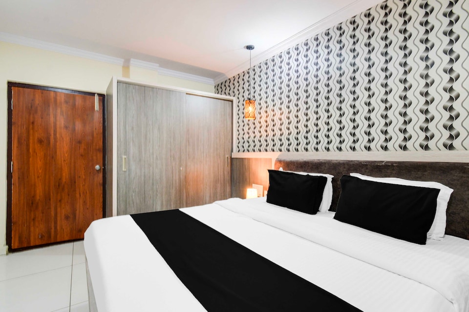 Collection O Shamshabad Paradise, Shamshabad, Hyderabad