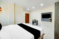 Colletion O Shamshabad Paradise