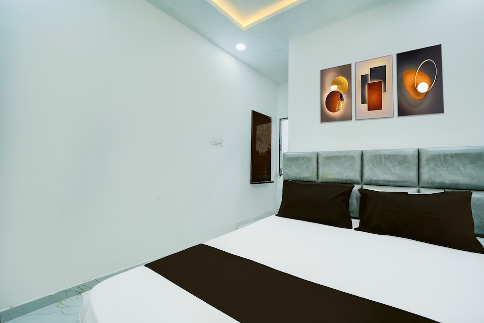 Hotel O Rudra Leela, Ujjain Indore Road, Ujjain
