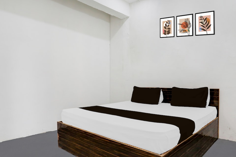 Hotel O SHR Guest House, Moradabad, Moradabad