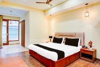Townhouse Oak Sector 47 Near Medanta