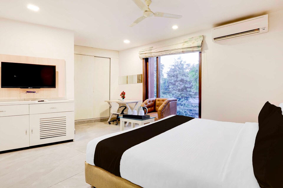 Townhouse Oak T Block Sector 24, Cyber City, Gurgaon