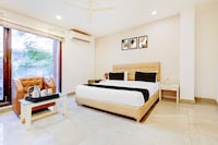 Townhouse Oak T Block Sector 24