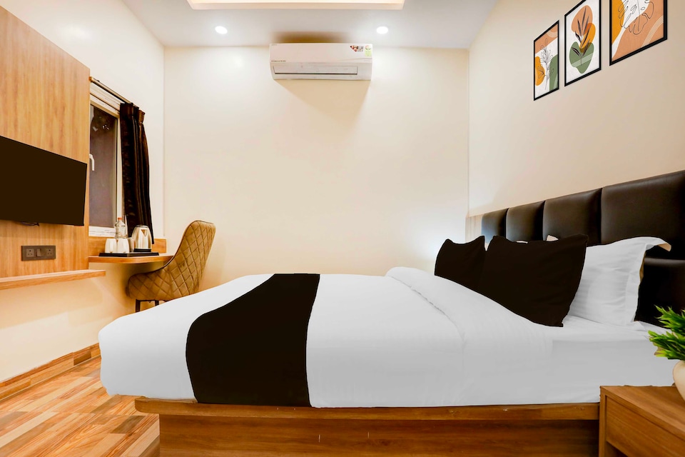 Collection O Walmi Govindpur, Anisabad, Patna