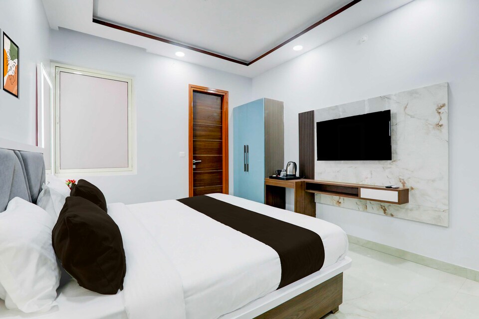Townhouse Oak Sector 4 Gomti Nagar Vistar, Gomti Nagar Extension Lucknow, Lucknow