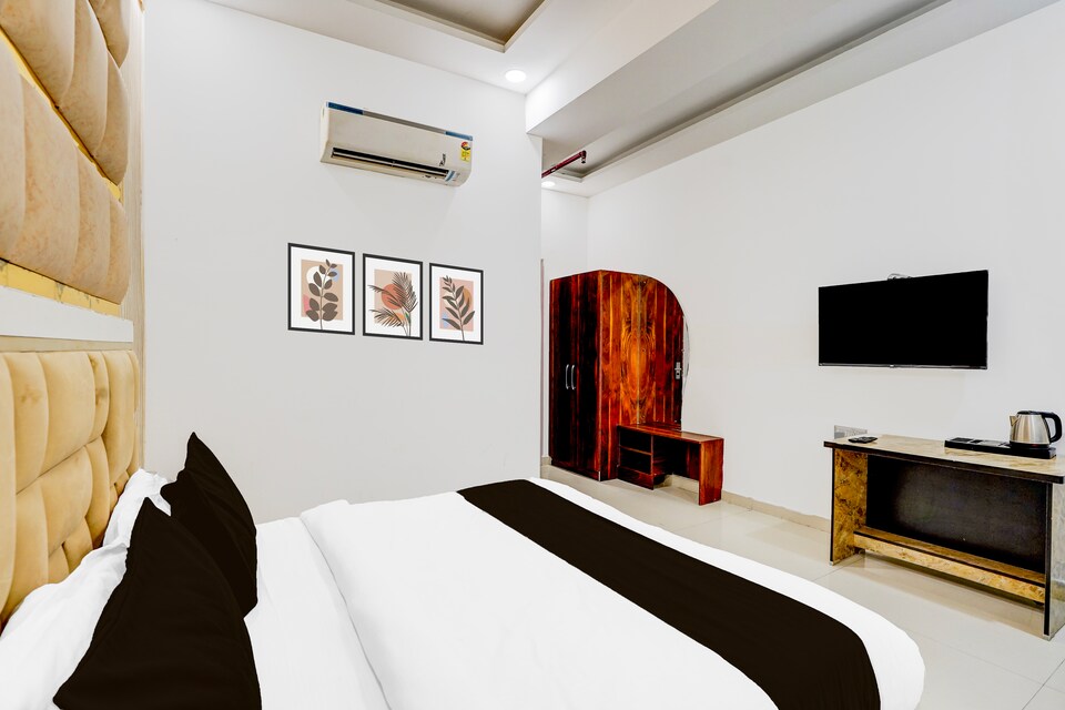 HOTEL O THE GRAND PARADISE, Indirapuram Ghaziabad, Ghaziabad
