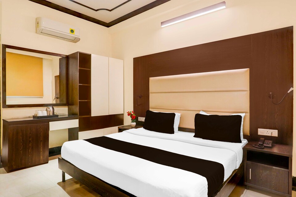 Collection O Sushant Lok Phase 1, Huda 2, Gurgaon