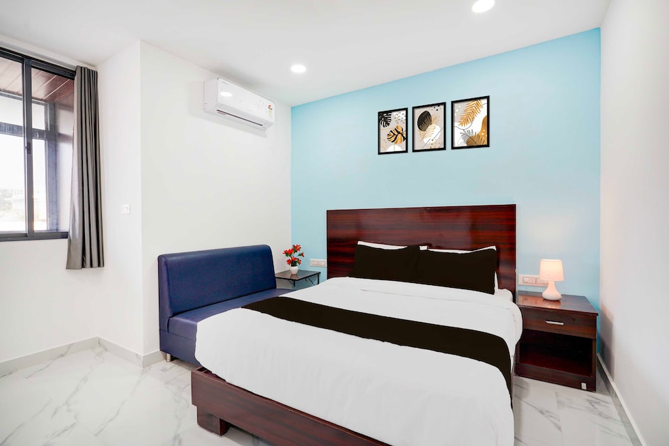 Collection O Jeevan Bima Nagar HAL Road, Indiranagar Bangalore, Bangalore