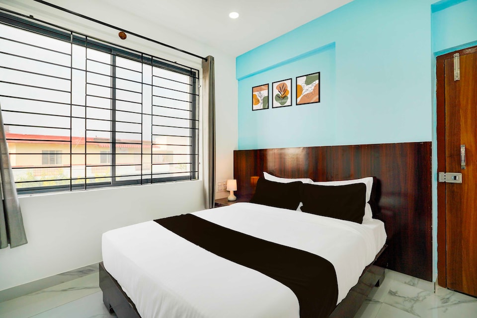 Collection O Jeevan Bima Nagar HAL Road, Indiranagar Bangalore, Bangalore