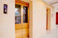 Collection O Gujarat Anand City Bus Station