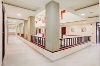 Collection O Gujarat Anand City Bus Station