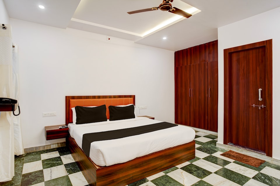 Hotel O Aashiyana Inn, Fateh Sagar, Udaipur