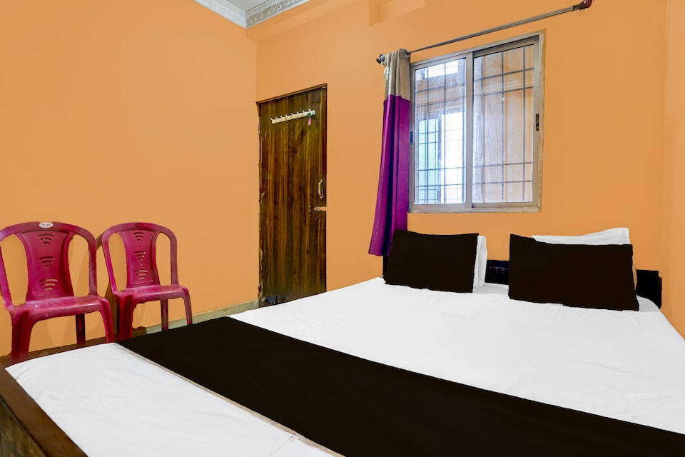SPOT ON Hotel Aman Restaurant And Sweets , Mango Jamshedpur, Jamshedpur