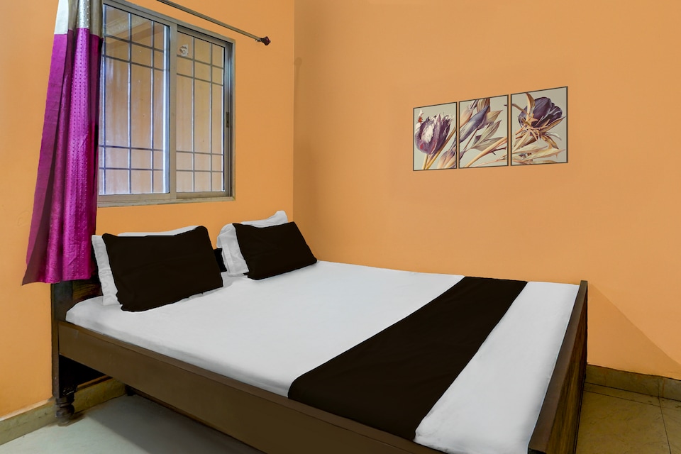 SPOT ON Hotel Aman Restaurant And Sweets , Mango Jamshedpur, Jamshedpur