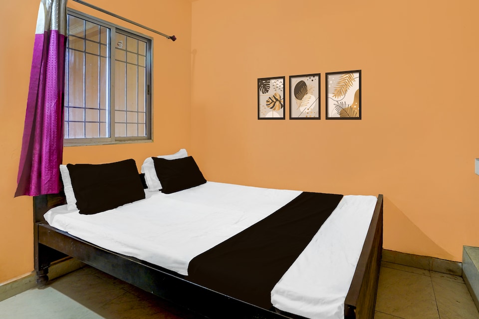 SPOT ON Hotel Aman Restaurant And Sweets , Mango Jamshedpur, Jamshedpur
