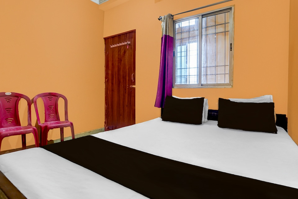 SPOT ON Hotel Aman Restaurant And Sweets , Mango Jamshedpur, Jamshedpur