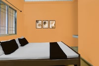 SPOT ON Hotel Aman Restaurant And Sweets 