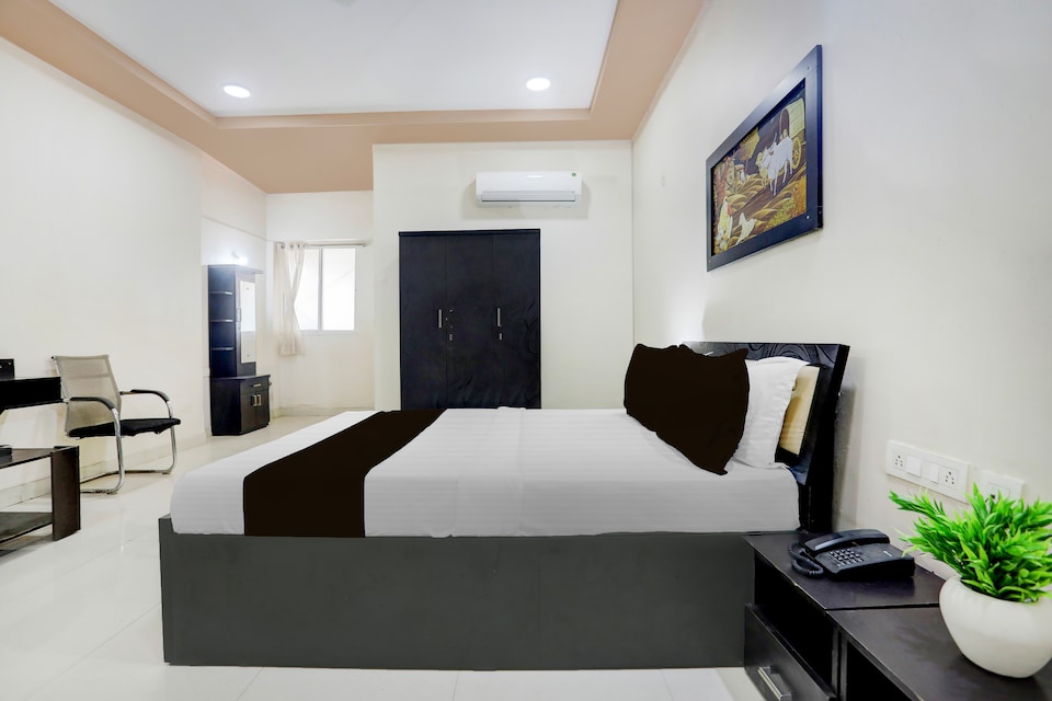 Hotel O Kurnool Bus Stand Formerly RR Residency, Kurnool, Kurnool