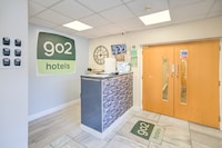 GO2 Gloucester Hotel by OYO