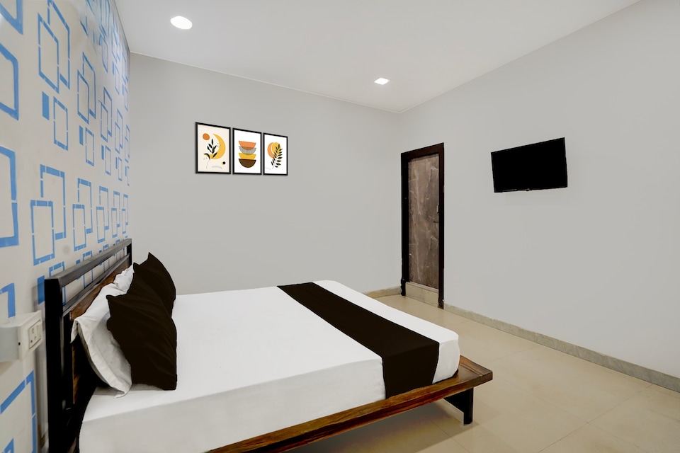 Hotel O THE CROWN GUEST HOUSE, Ghaziabad City, Ghaziabad