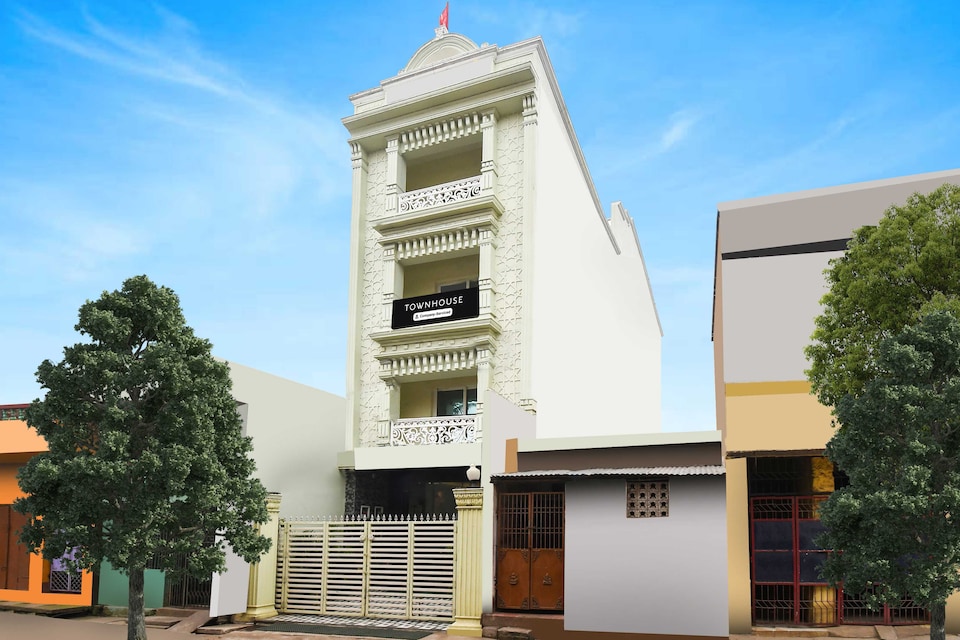 Hotel O Puri Shri Jagannatha Temple, Swargdwar Puri, Puri