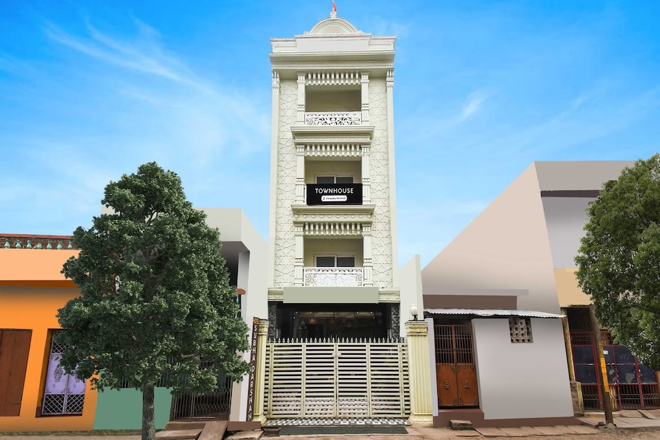 Hotel O Puri Shri Jagannatha Temple, Swargdwar Puri, Puri