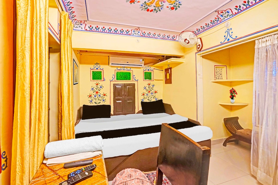 Hotel O Ramganj Near Hawa Mahal, Amer, Jaipur
