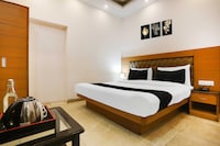 Hotel O Mall Road Near St. Georges College