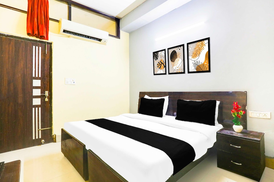 Hotel O Sector 45 Near Huda Metro Station, HUDA CENTRE 1, Gurgaon