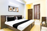 Hotel O Sector 45 Near Huda Metro Station