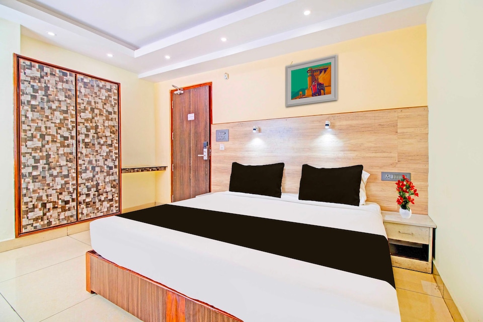 Hotel O Grand Governorpet, Governorpet Vijayawada, Vijayawada