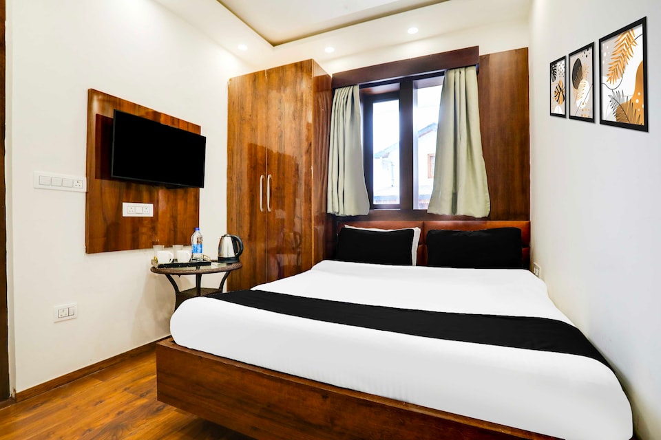 Hotel O Mall Road Nainital, HighCourt, Nainital, Nainital