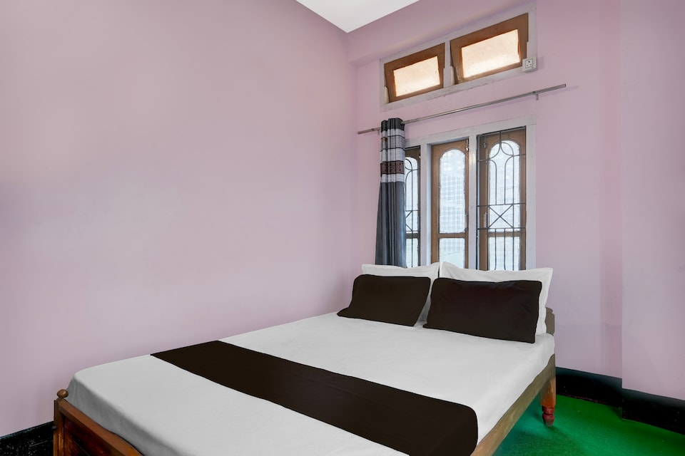 SPOT ON S.D.S GUEST HOUSE, ISBT Guwahati, Guwahati