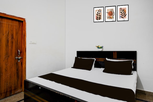 SPOT ON   Super Hotel