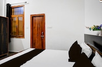 SPOT ON   Super Hotel