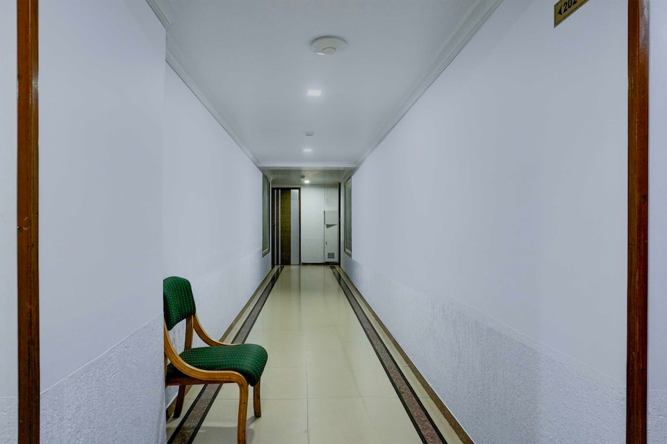 Townhouse Rajkot Mahatma Gandhi Museum, Dhebar Road, Rajkot