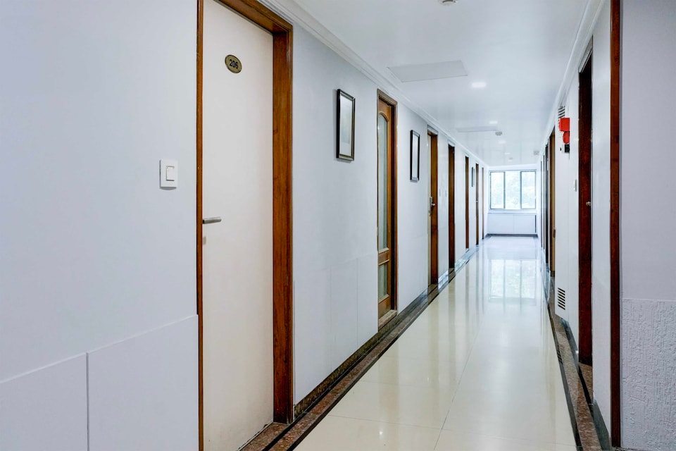 Townhouse Rajkot Mahatma Gandhi Museum, Dhebar Road, Rajkot