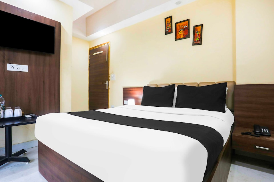 Hotel O Sector 44 Near Botanical Garden, Noida City, Noida