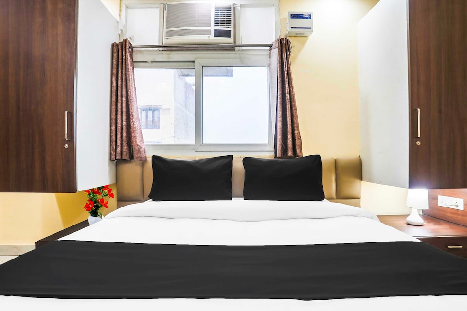 Hotel O Sector 44 Near Botanical Garden, Noida City, Noida