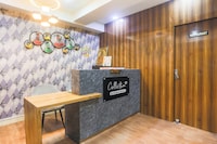 Super Collection O Sector 44 Near Botanical Garden