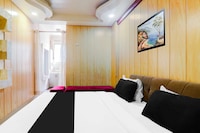 Hotel O Charbagh