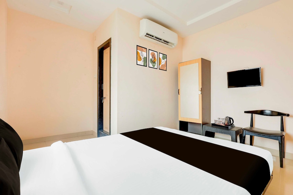 Hotel O Kakinada near JNTU, Ramaraopet Kakinada, Kakinada