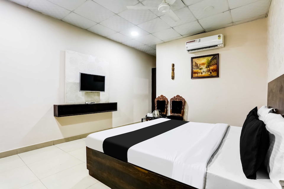 Hotel O Model Town Road Near Bus Stand, Bus Stand Ludhiana, Ludhiana