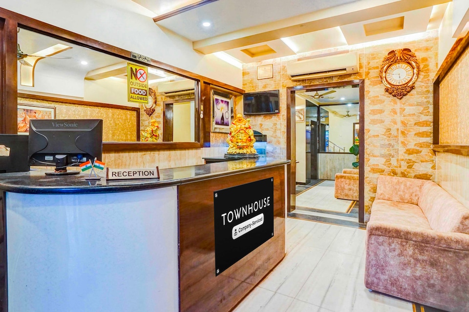 Hotel O Sindhi Camp, Sindhi Camp, Jaipur