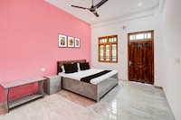 Super Hotel O Kashvi Inn & Cafe