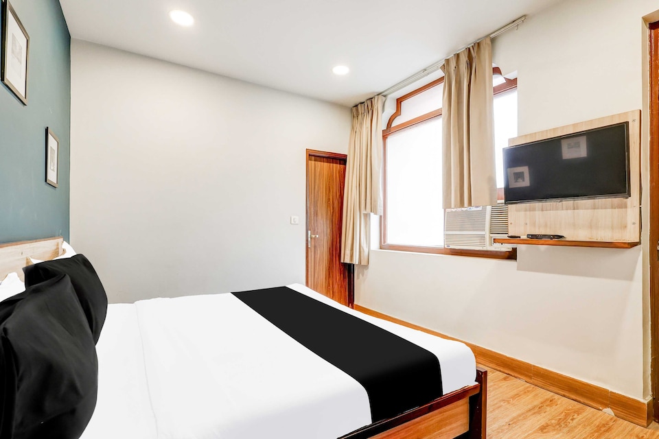 Hotel O Palam Near Railway Station, Dwarka Delhi, Delhi