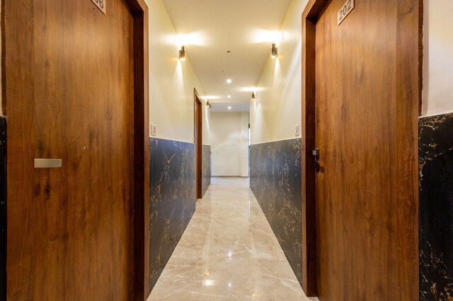 POP 83669C Hotel Amar In 