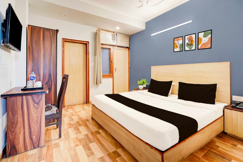 Hotel O Sector 20 Noida, Noida City, Noida