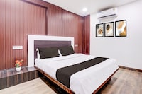 Hotel O Mumbai Versova Metro Station