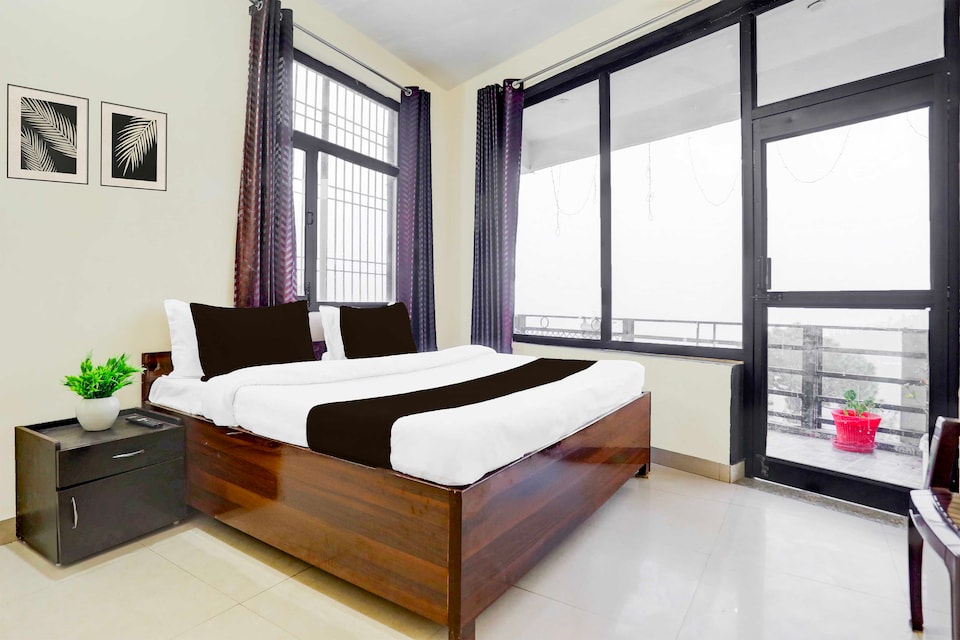 Hotel O Bhowali Nainital Near Graphic Era Hill University, Bhowali, Nainital